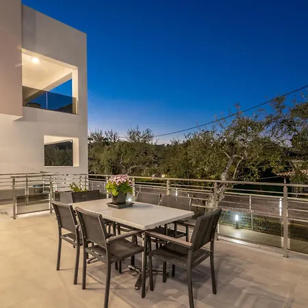 Apartment Jolla-private Pool-ideal For Big Groups By Mana Gers *