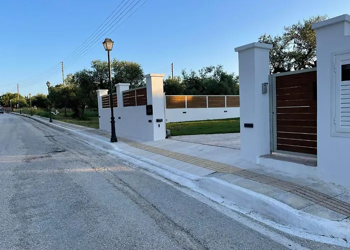 公寓 Jolla-private Pool-ideal For Big Groups By Mana Gers Kalamákion