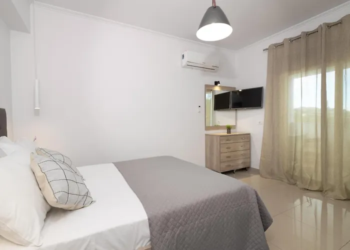 Jolla-private Pool-ideal For Big Groups By Mana Gers 公寓